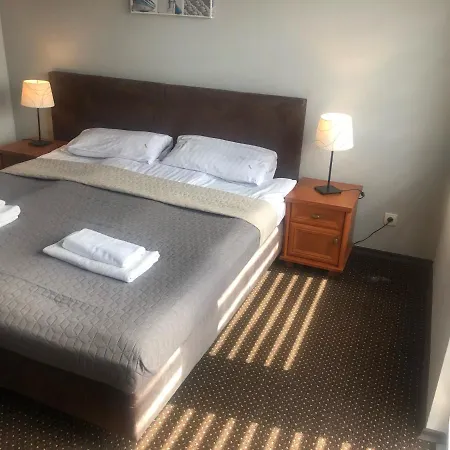 Polaris B&b-kameralne, Rodzinne I Z Basenem Pensjonat 3*