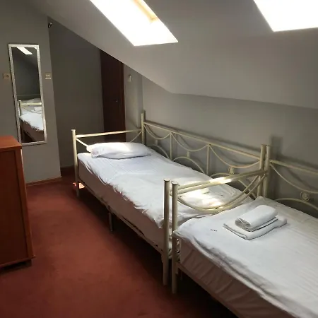 Polaris B&b-kameralne, Rodzinne I Z Basenem 3*