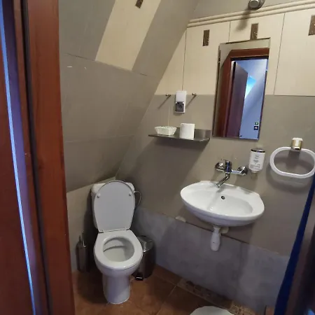 Polaris B&b-kameralne, Rodzinne I Z Basenem