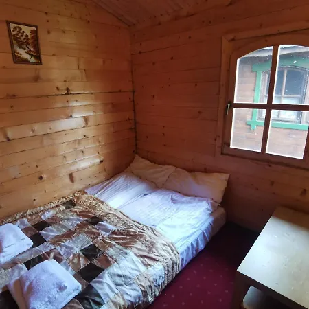 Polaris B&b-kameralne, Rodzinne Pokoje I Domki Z Basenem 3*