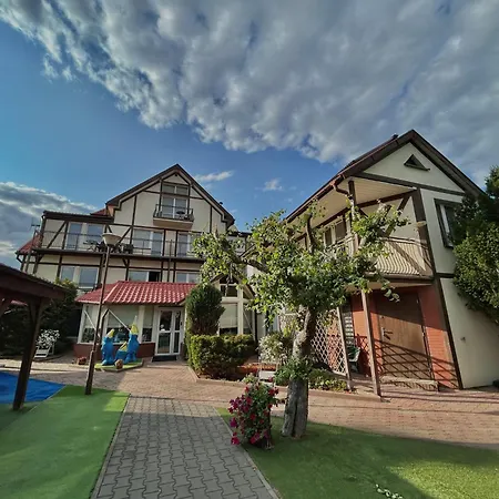 Polaris B&b-kameralne, Rodzinne I Z Basenem Krynica Morska