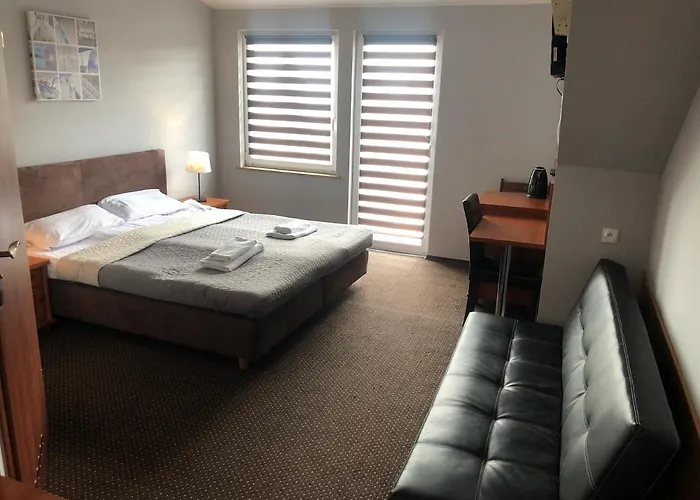 Polaris B&b-kameralne, Rodzinne I Z Basenem Krynica Morska