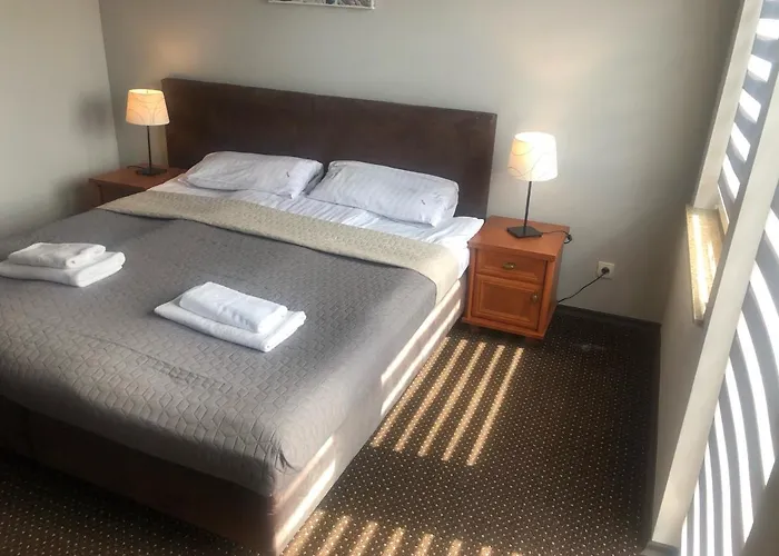 Polaris B&b-kameralne, Rodzinne I Z Basenem Pensjonat 3*