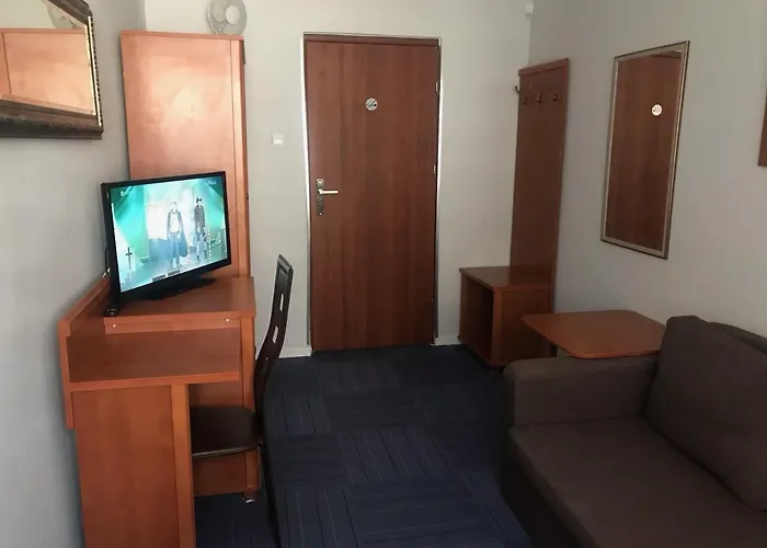 Pensjonat Polaris B&b-kameralne, Rodzinne I Z Basenem Krynica Morska