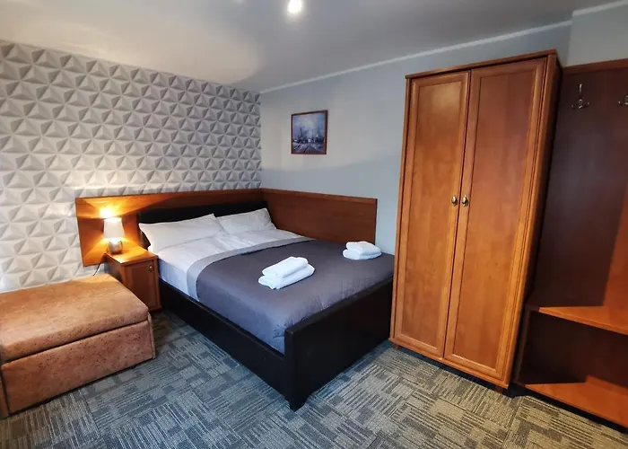 Polaris B&b-kameralne, Rodzinne I Z Basenem Pensjonat