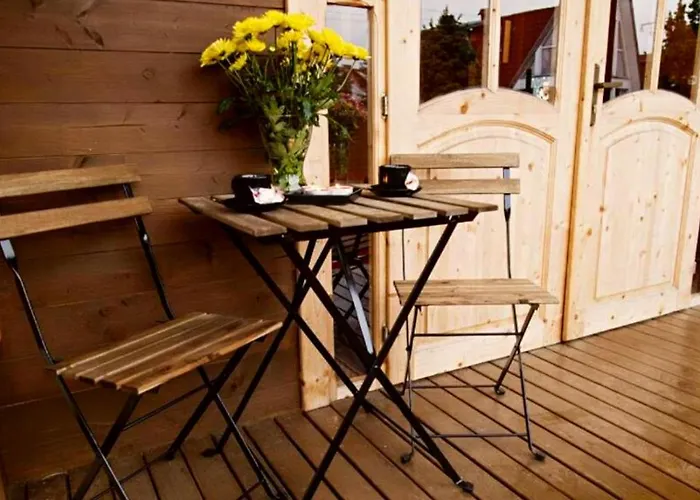 Polaris B&b-kameralne, Rodzinne I Z Basenem