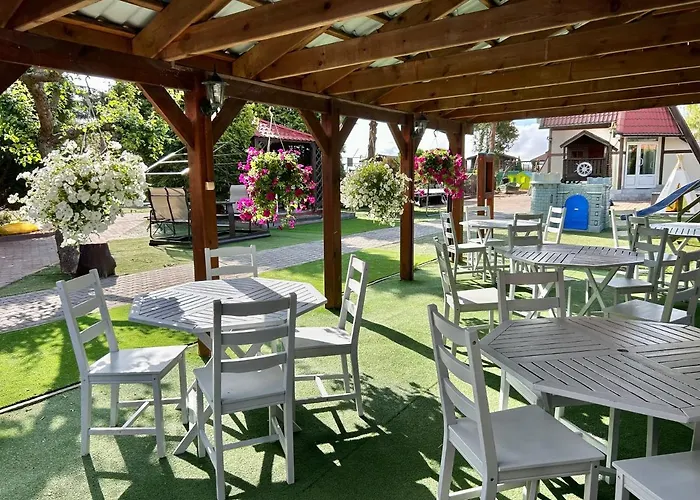 Polaris B&b-kameralne, Rodzinne I Z Basenem Krynica Morska