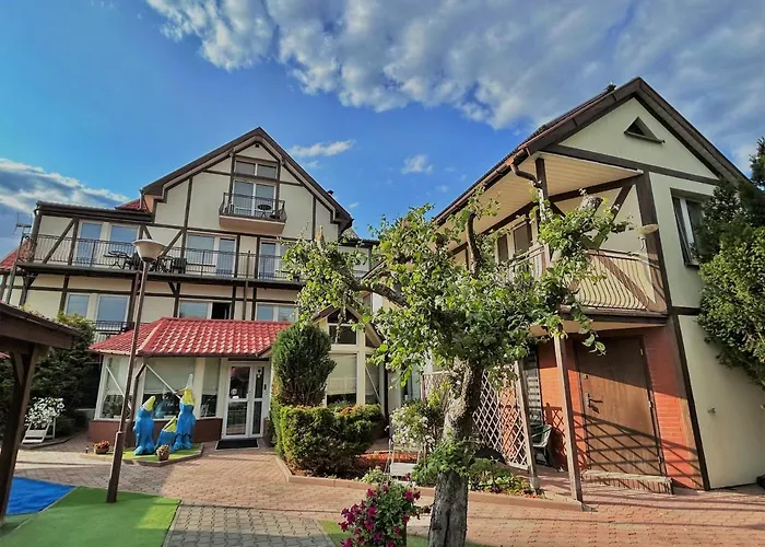 Polaris B&b-kameralne, Rodzinne I Z Basenem Pensjonat Krynica Morska